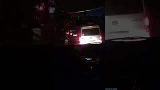 Bobotsari Pemalang padat merayap. Banyak mobil macet ditanjakan. hati hati jalan licin habis hujan