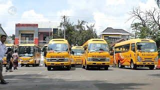 Kemenhub serahkan bus sekolah untuk Ponpes di Jateng