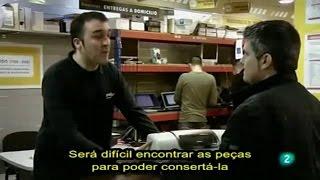 Comprar Jogar fora Comprar - A História Secreta da Obsolescência Programada - Legendado