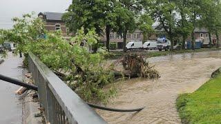 Enorme schade na overstromingen in Moelingen en Dalhem - Beelden van ravage en opruimwerkzaamheden