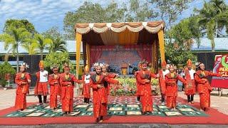 Keindahan Tari Sinanggar Tulo Pesona Seni yang Memukau oleh siswi SMPN Binaan Khusus Kota Dumai