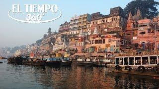 Entre desechos y basuras los indios se bañan en el río Ganges  EL TIEMPO