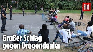 Drogen-Razzia auf einem Spielplatz in Hamburg-Dulsberg