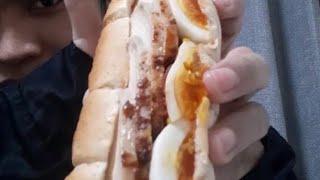 hotdog dengan dalaman yang berbeda