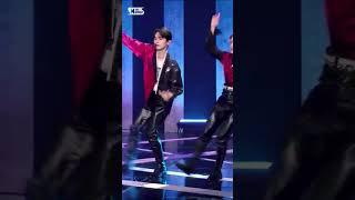 스트레이 키즈_리노_백도어_교차편집1 StrayKids_Lee Know_Back Door_Stage Mix