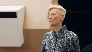 Tilda Swinton at the CHANEL Spring-Summer 2023 Haute Couture show — CHANEL Haute Couture