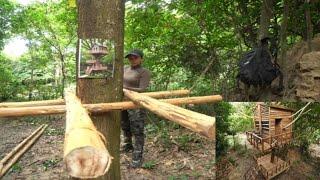 Building a tree house in the forest  Tree house in the woods  bushcraft