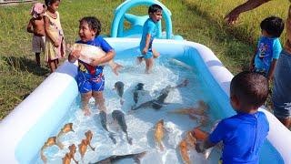 Sneyha Arbin & Javan Fun Playing With Real Fish in Inflatable Swimming pool - Cute Sneyhas Show