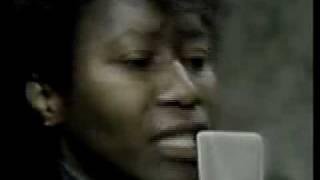 Joan Armatrading - Willow Live in the Studio