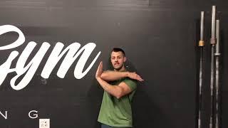 Shoulder pain with low rack squat