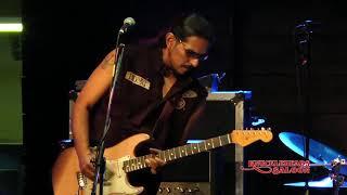 Los Lonely Boys play Knuckleheads Saloon   12 August 2017