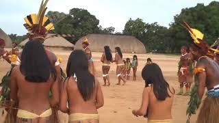 Pesta gadis ritual adat suku pedalaman