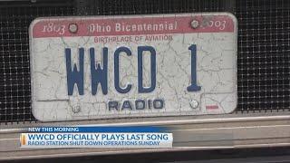 Columbus radio station WWCD plays its last song