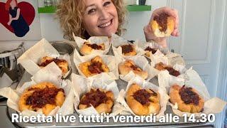 farina lievito pomodoro e cipolle  i cunzatini una ricetta povera che vi farà impazzire