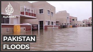 Floods wreak havoc in Pakistans financial capital Karachi
