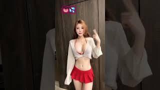 How my looks  #tiktok #reels #slimfigure #outfit #trendingreels #girls #shortoutfit #cute