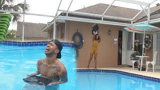 ANGRY GIRLFRIEND THROWS PS4 IN THE POOL PRANK GONE WRONG