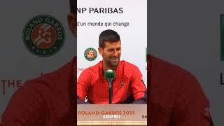 Novak Djokovic FUNNY Banane urme i vodu - RG 2023