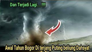 Tertangkap Kamera‼️Puting Beliung Bogor Hari Ini Sapu Atap Balai Kota Bogor Hingga Beterbangan