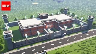 How to build a prison in minecraft