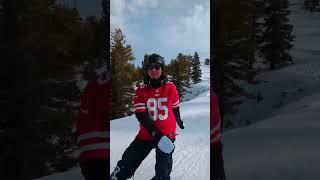 Close Call Skiers Encounter with Black Bear at Heavenly Ski Resort