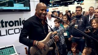 Nathan East - Playing Stevie Wonders Sir Duke