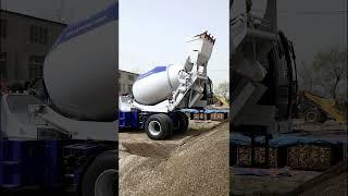 Self-loading mixer trucks work in collaboration with concrete pumps #construction #concrete #machine