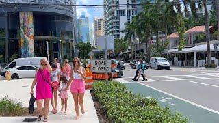 Walking Brickell Miami in June 2023  Miami Avenue Brickell Bay Drive Miami Circle