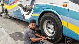 BAN DI CAT SEBELUM BERANGKAT Beginilah Keterampilan KERNET ARDI dalam pemeliharaan bus