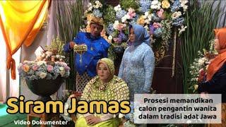 Siram Jamas Prosesi memandikan calon pengantin wanita dalam tradisi Jawa