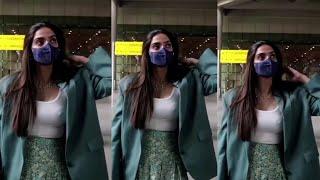 Sonam Kapoor Oops Moments in Transparent Dress Shows Nipple on Airport