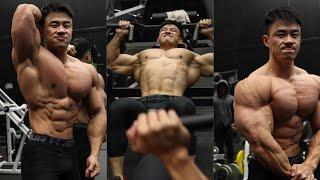 Chinese Bodybuilder Chen Kang IFBB PRO Muscular Flexing.
