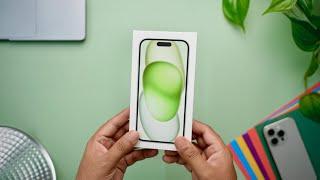 iPhone 15 Unboxing & Initial Impressions - GREEN
