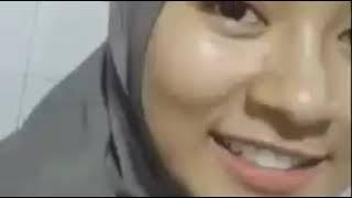 udah cantik suara merdu + pinter sholawatan