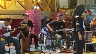 Kugembira Di Samping mu  Khadijah Ibrahim  Cover by - D Spatula Band - Menara Condong Teluk Intan