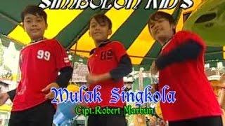 Simbolon Kids - Mulak Singkola Official Lyric Video