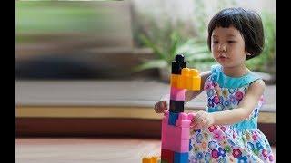 Early Signs of Autism Video Tutorial  Kennedy Krieger Institute