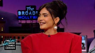 Kylie Jenner Isnt Ready To Share Her Sons New Name