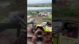 Off-roading track #viralvideo #offroad #post #4x4offroadjeepdriving