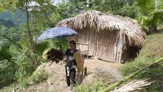 Heavy rain single mother cuts bamboo to make household items - goes to the market