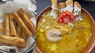 Consomé De Pollo y Tacos Dorados  Receta Estilo Guerrero FÁCIL y DELICIOSA