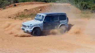 Mercedes EQG does a G-Turn Tank Turn