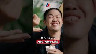 Tuty Wibowo - Ada Yang Lain Shorts