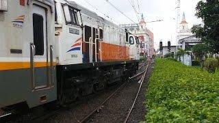 KA Pangrango feat. CC 206 13 64 Berangkat Dari Stasiun Bogor saat Hujan