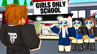 I Found a GIRLS ONLY SCHOOL.. So I Went UNDERCOVER Brookhaven RP