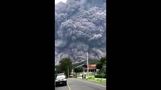 Brutal eruption of the Fuego Volcano in Guatemala June 2018