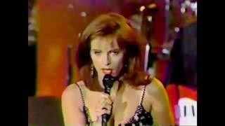 Sheena Easton -  The Lover In Me Tonight Show 89