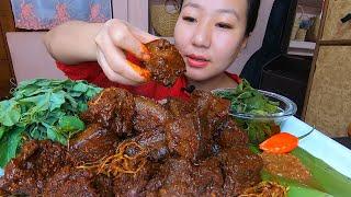 Moms Smoked Pork  Cooked With Lots Of Chilli Powder Tangkhul Style Pork Curry  Mukbang 