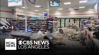 50 masked teens ransack Los Angeles 7-Eleven