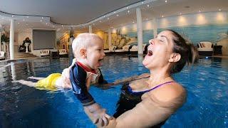 BABY SWIMMING LESSONS  Ultimate first lesson routine  17 month old Swimming in Pool